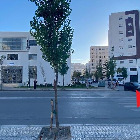 טנג'יר Appart Neuf Lumineux Climatise 1Ere Etage מראה חיצוני תמונה