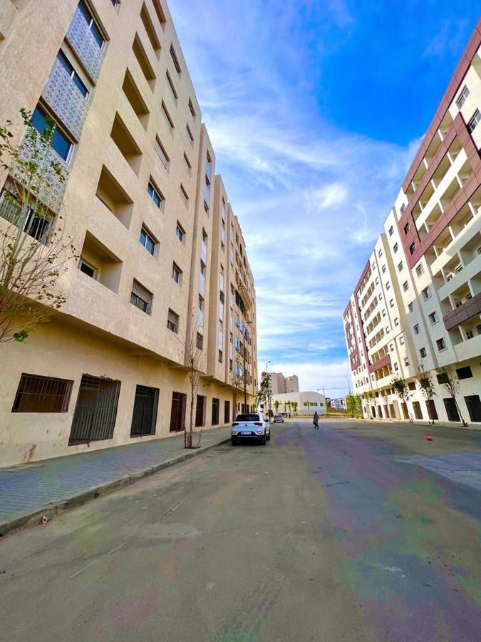 טנג'יר Appart Neuf Lumineux Climatise 1Ere Etage מראה חיצוני תמונה